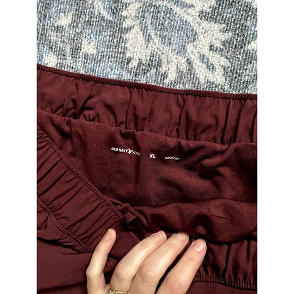 Old Navy Quick Dry XL Burgundy Athletic Shorts Lounge Active Clean Girl Normcore - Picture 2 of 6